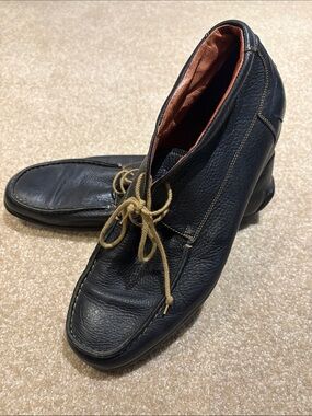 Canali Black Leather Chukka Boots with Tan Laces
